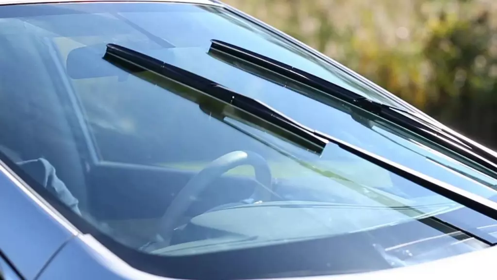 Windshield-Wiper.jpg